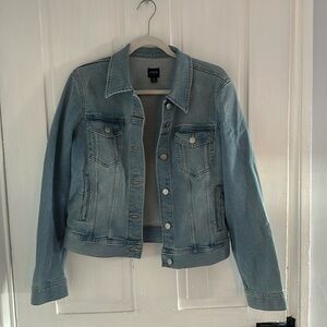 J Crew women’s light wash denim jacket size M